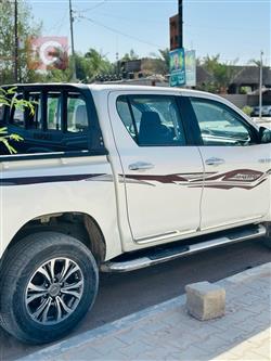 تويوتا هايلوكس